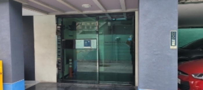 1층 빌라 입구 전경