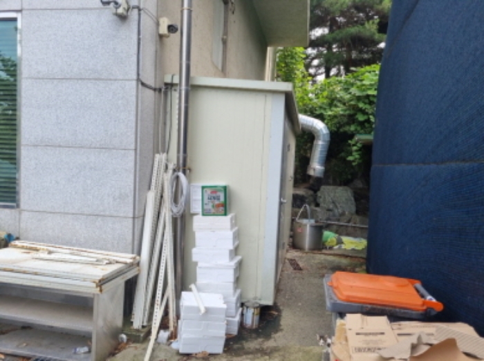 제시외 건물(판넬 식당 창고)