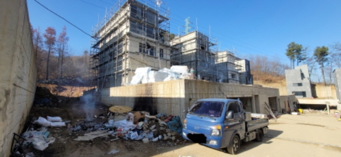 목록1 좌측 전면 경계부분 전경(목록15-16-17-18동 순)