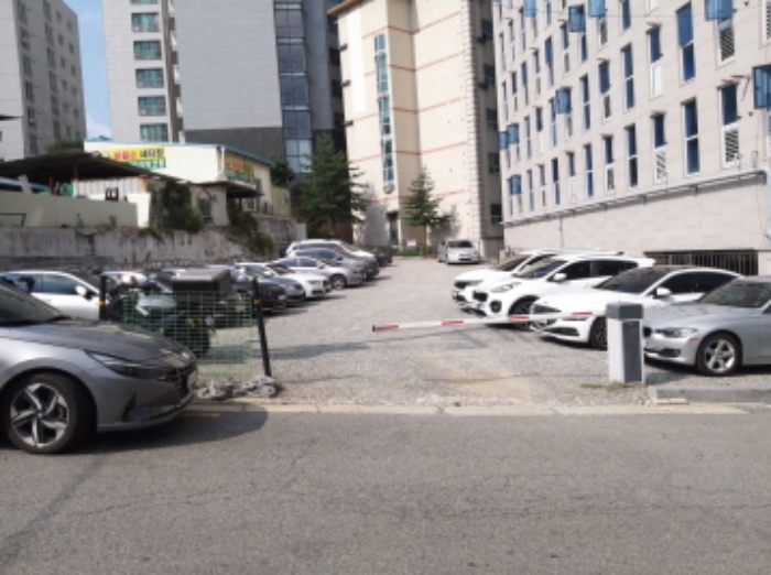 * 본건 목적물 1. - 10.(2.4.6.제외) 전경