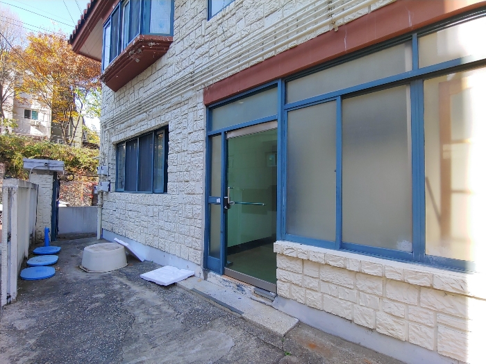 본건 기호 1(건물 중 1층)