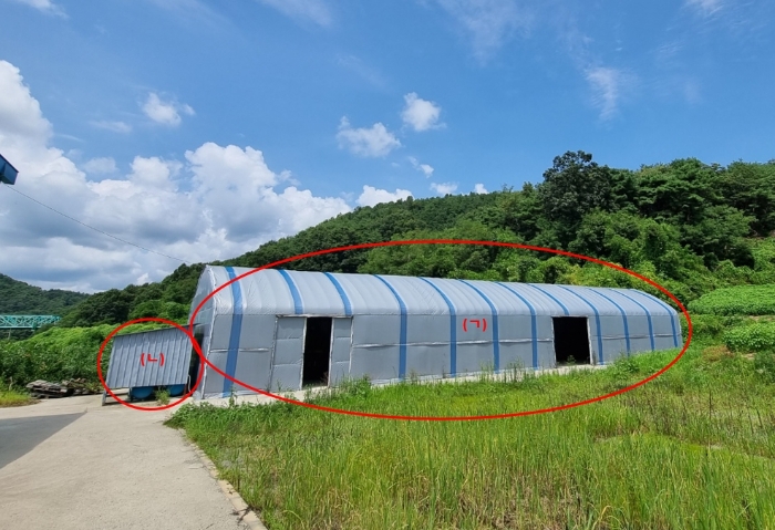 제시외건물(ㄱ),(ㄴ)