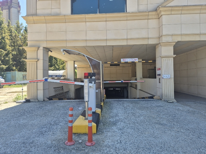 지하 주차장 차