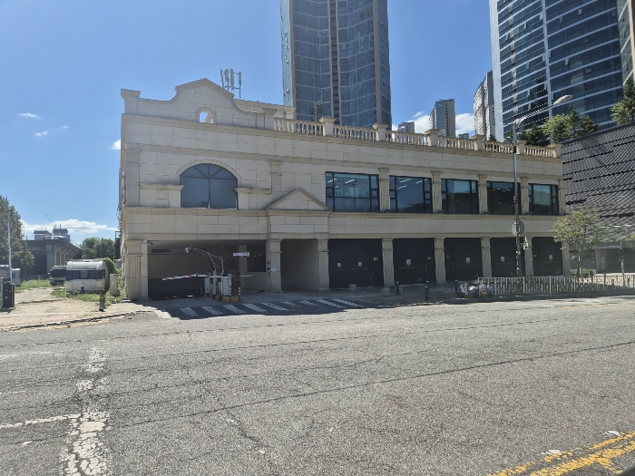 본건 건물 전경