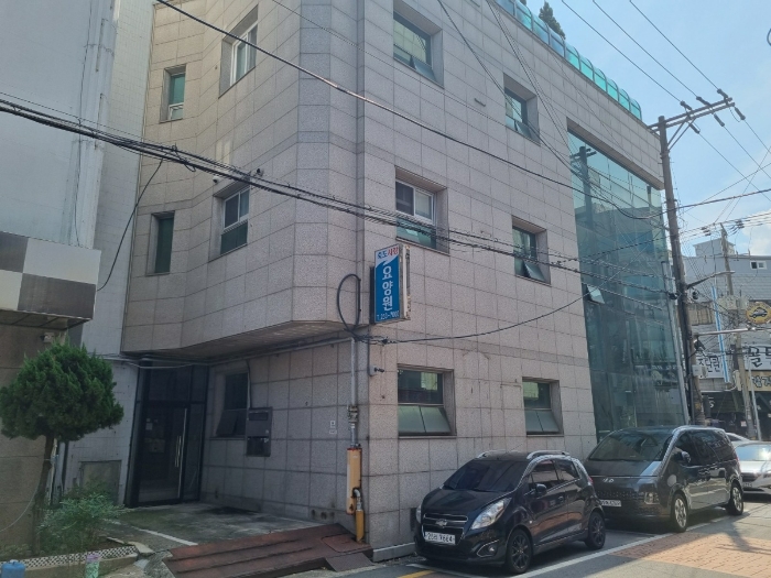 본건건물(서측부분)