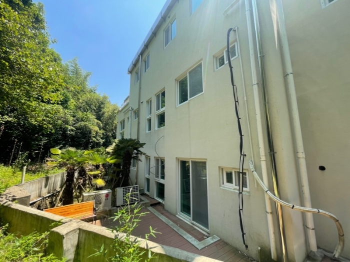 기호(1),(2) 전경