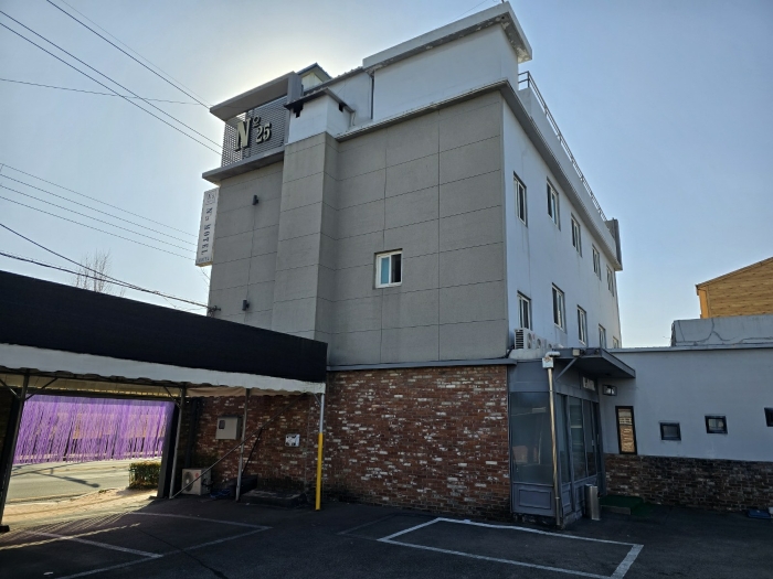 본건 사진(일련번호 2-1)