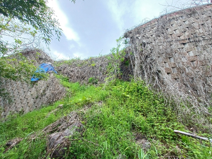 기호(1) 일부 옹벽 등(붕괴된 상태)