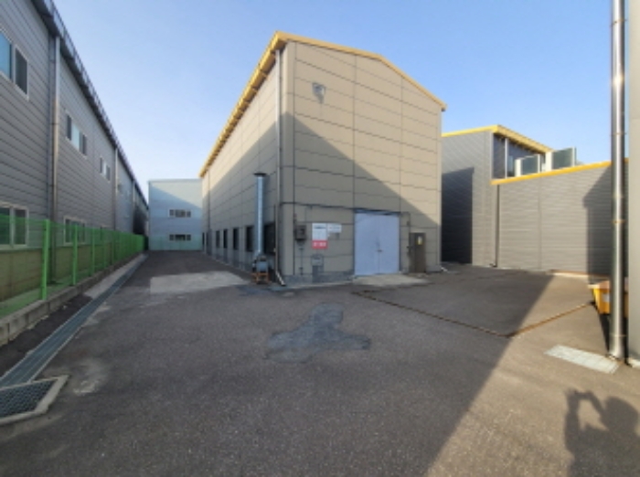 본건 공장 전경