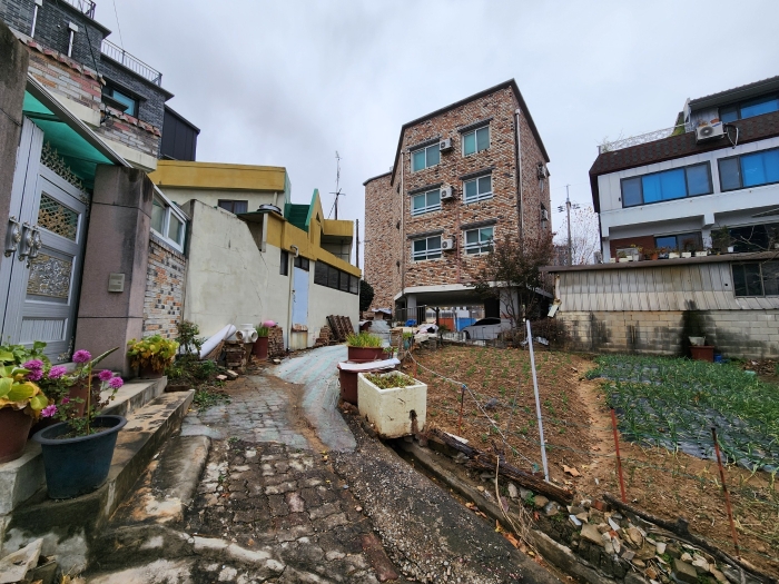 본 건 인근전경 