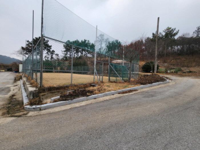 부동산표시 제6호 제시외 풋살장 설치