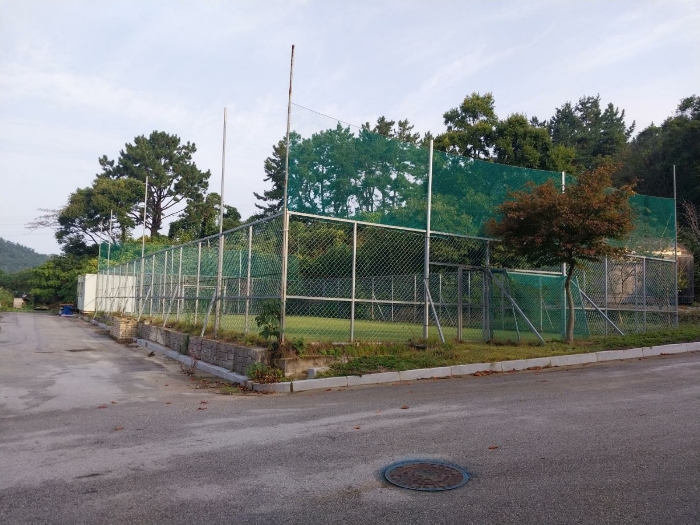 본 건 전 경(기호 2-7)
(제시외 구축물)