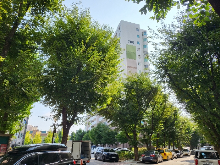 본건 전경1(706동)