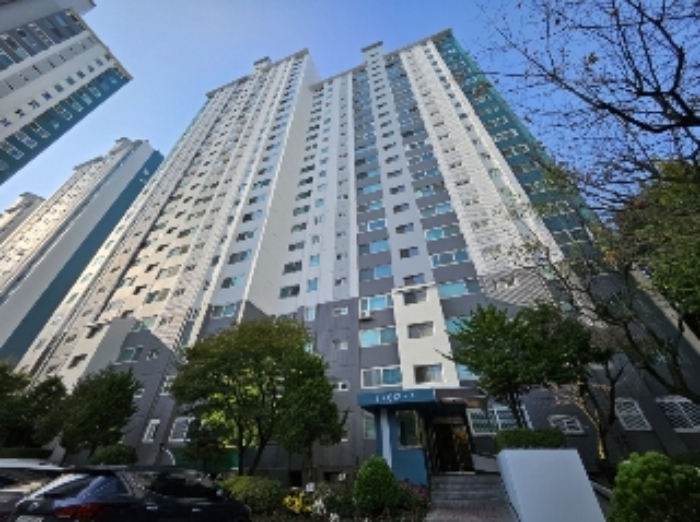 목록1부동산 건물 전면