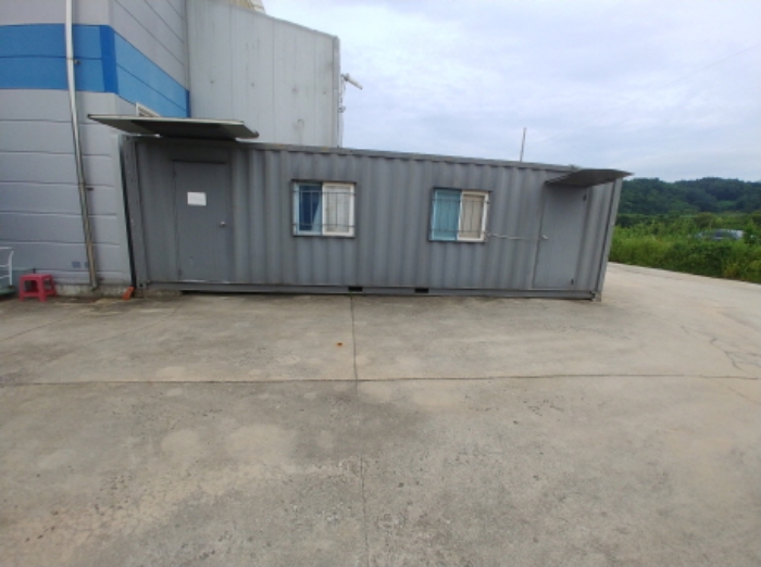 1층 공장 좌측 전면 모습