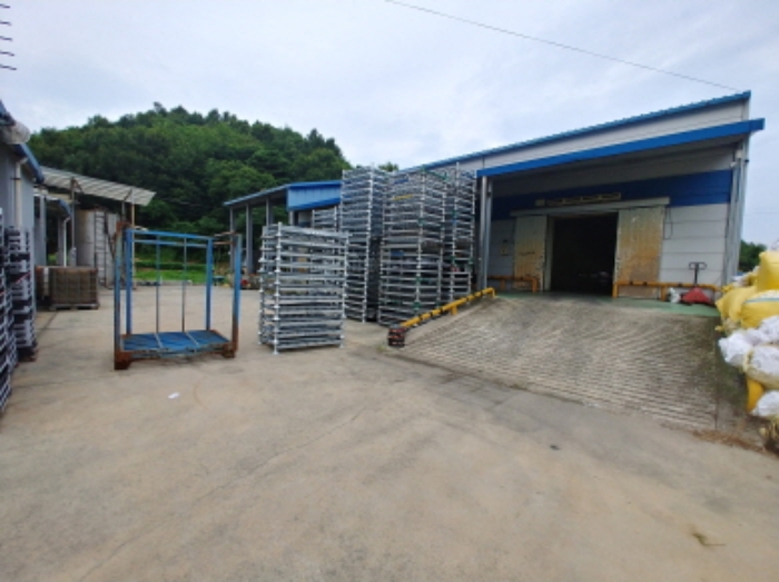 공장 마당 전경4