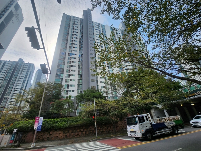 본건 전경 및 142동 전경