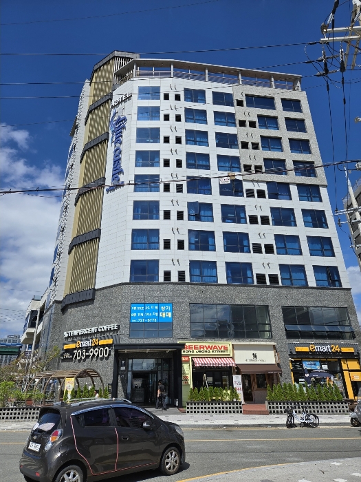 [본건 전경 (남동 → 북서)]