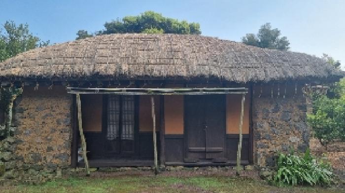 본건 소재지2(성읍리 371-1) 제시 부속건물(단층 창고)