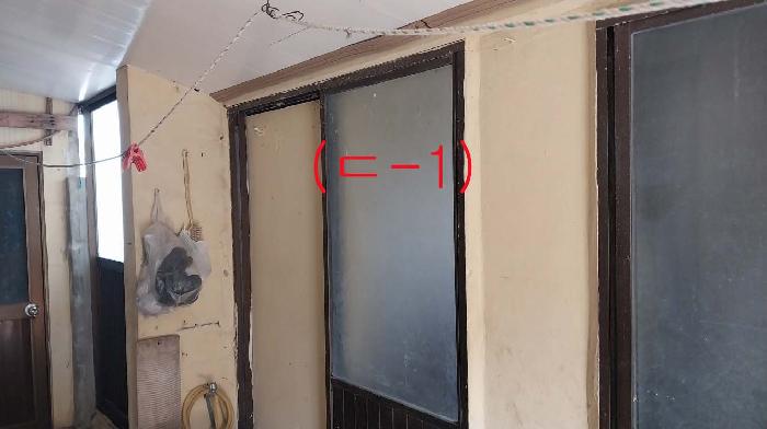 소재지3(표선리 981-1) 지상에 소재한 제시외 건물(ㄷ-1)