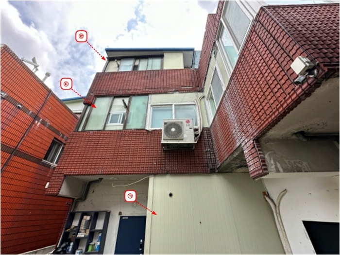 기호2 외부전경 등(제시외 ㉠,㉢,㉣)