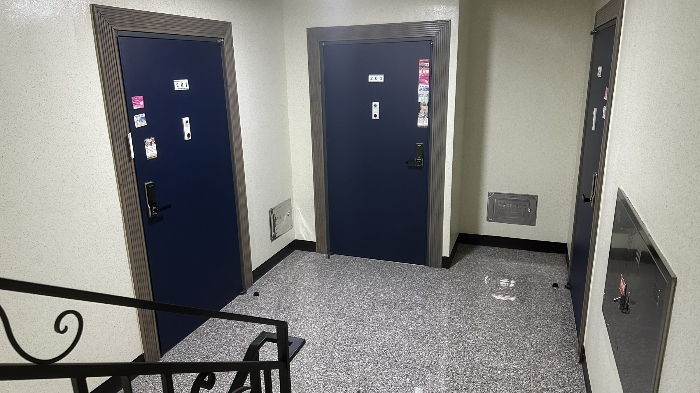 본건 2층 내부 전경