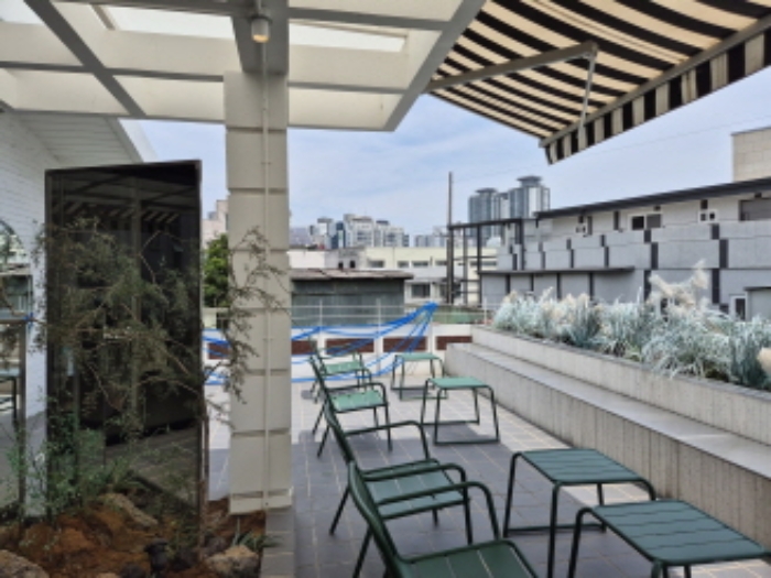 실내 모습4 (2층 야외)