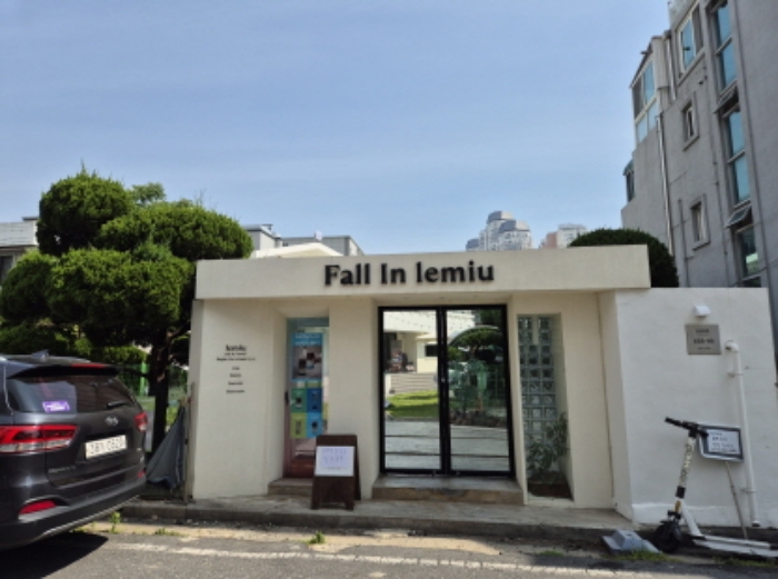 목록2,3번 출입구 모습