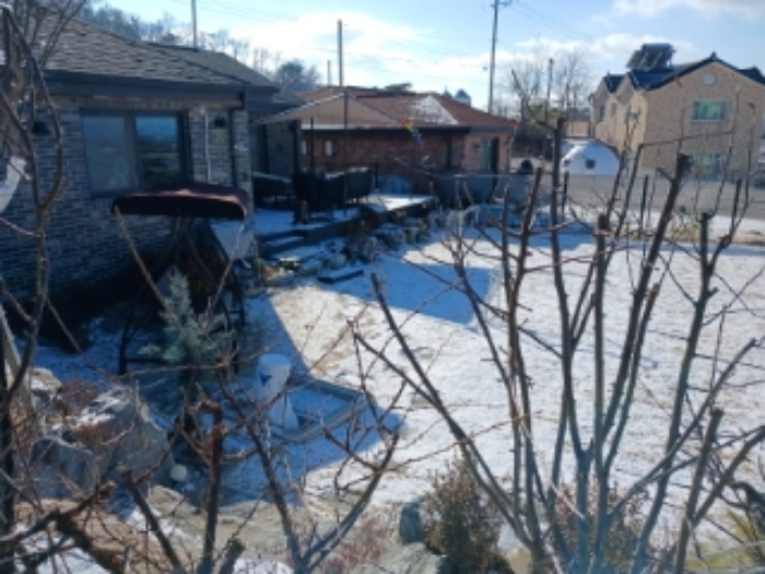 목록2 전경(목록7의 대지 및 마당)