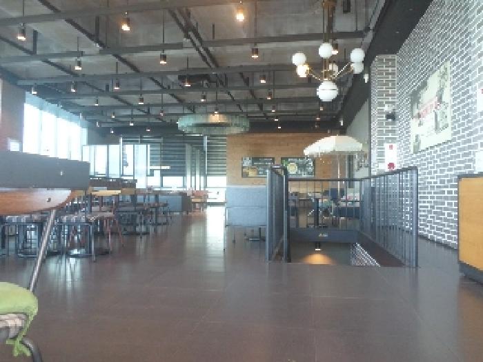 목록2,3. 내부 전경