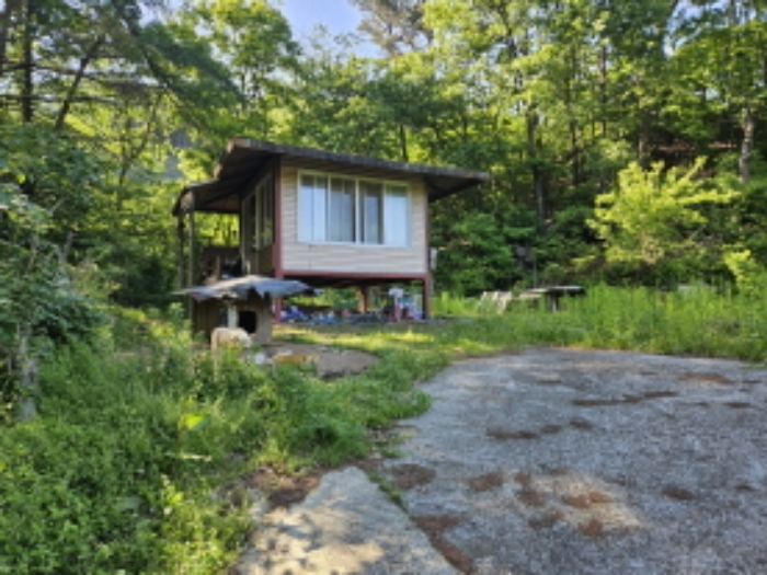 목록3.주변 원두막