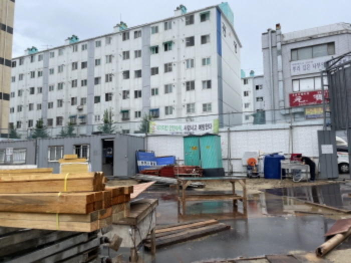 목록1,2 컨테이너2