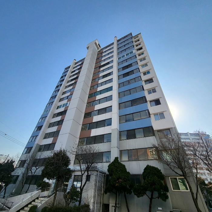 본건 소재 102동 전체 전경