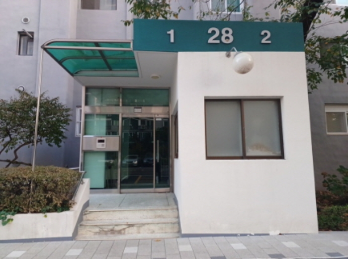 1층 주 출입구