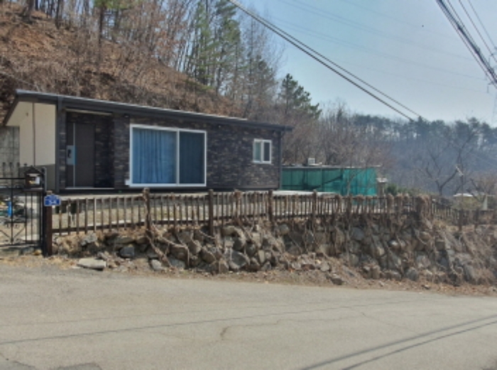 현장사진(토지, 건물 전경)