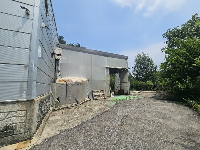 제시외 2-2 창고