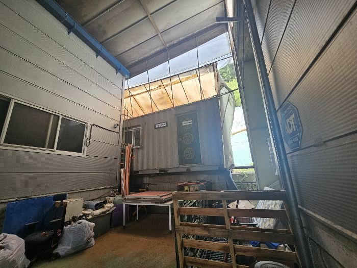 제시외 3-4 컨테이너(창고)