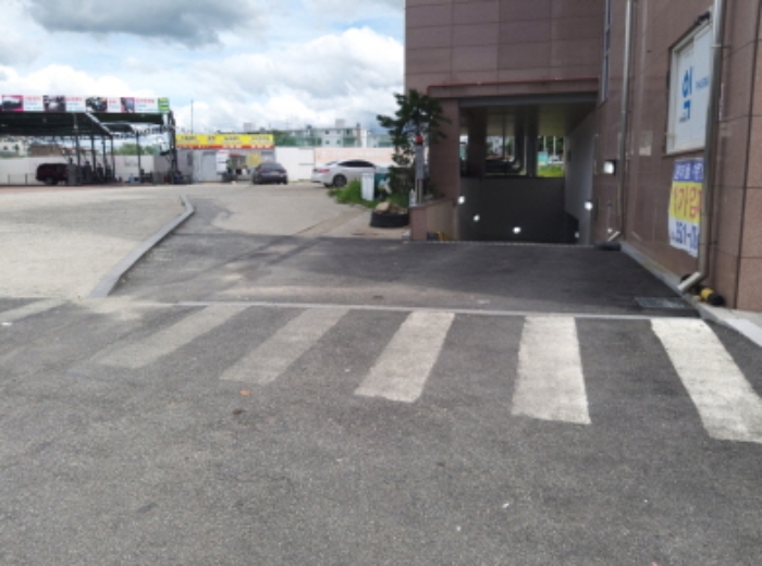 * 본건 목적물1. 4. 5. 전경