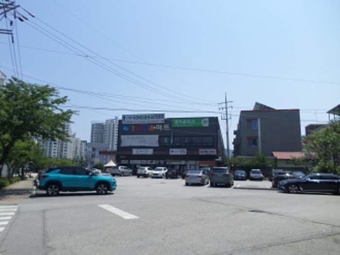 이 사건 토지 및 건물 일대