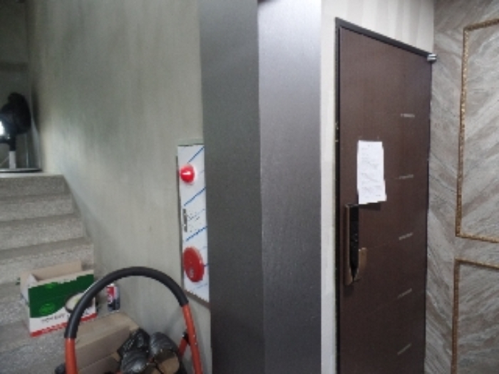 기호 2. 2층 201호 안내문 부착