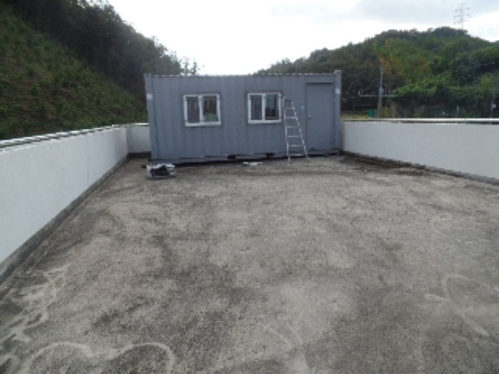 기호 2. 옥상 소재 제시외 이동식 컨테이너박스(채무자 소유)