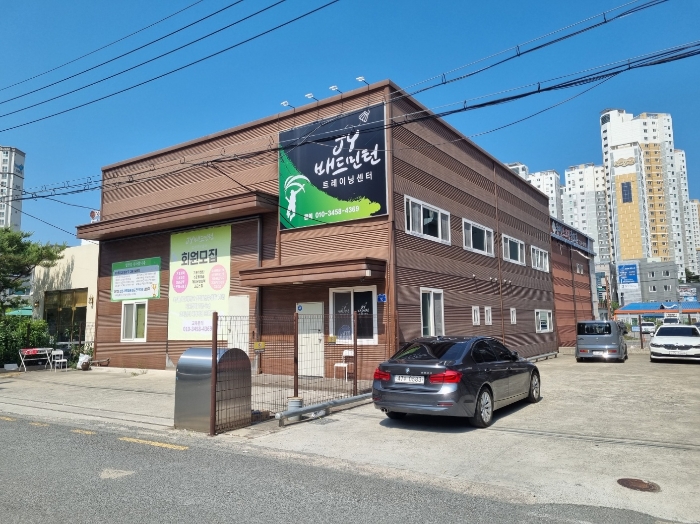 기호(나)건물 전경