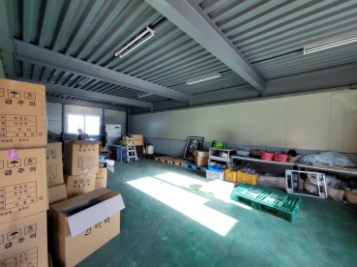 물건5번, 2층 공장 1층 내부 전경도.