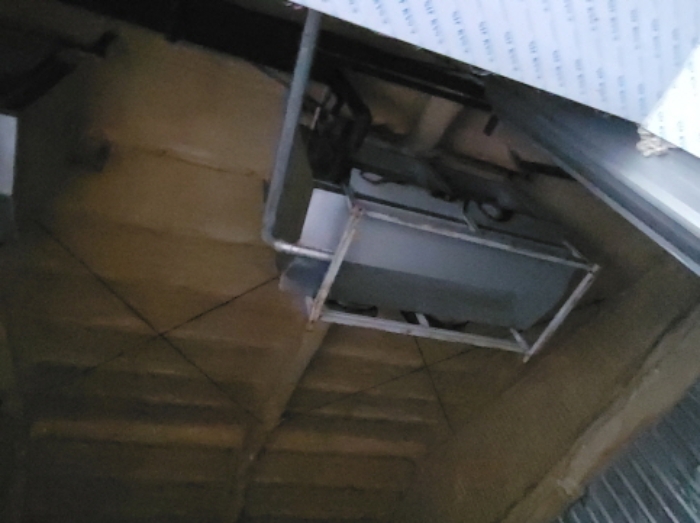 물건4번, 단층 미역가공시설은 대형 냉장실 2동 내부에 냉장기기 2대 소재함.