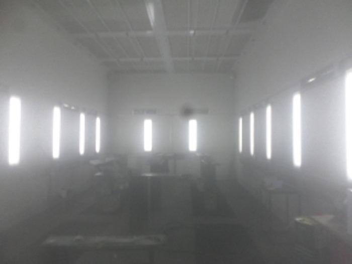 기계기구 대형도장부스 내부