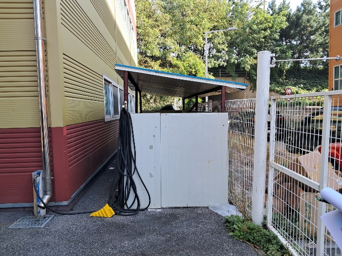 제시외 건물 ㉠