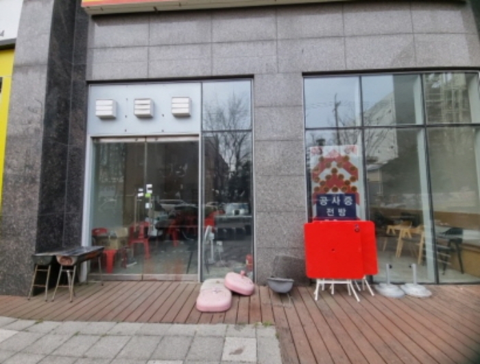 목적호실(건물외측)