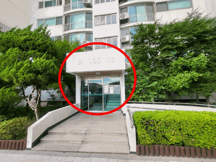 본건물 공동현관(9-10호라인)