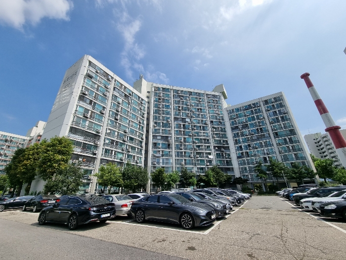 본건이 속한 건물 전경