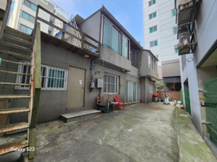 이건 부동산 전경